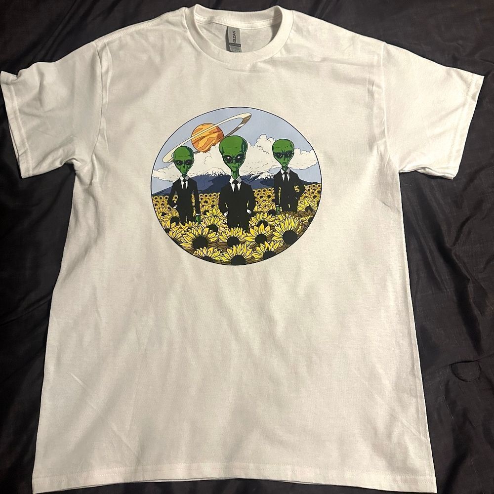 New Space Alien Flower Cotton Short Sleeve Shirt Cotton Apparel Saturn Sunflower